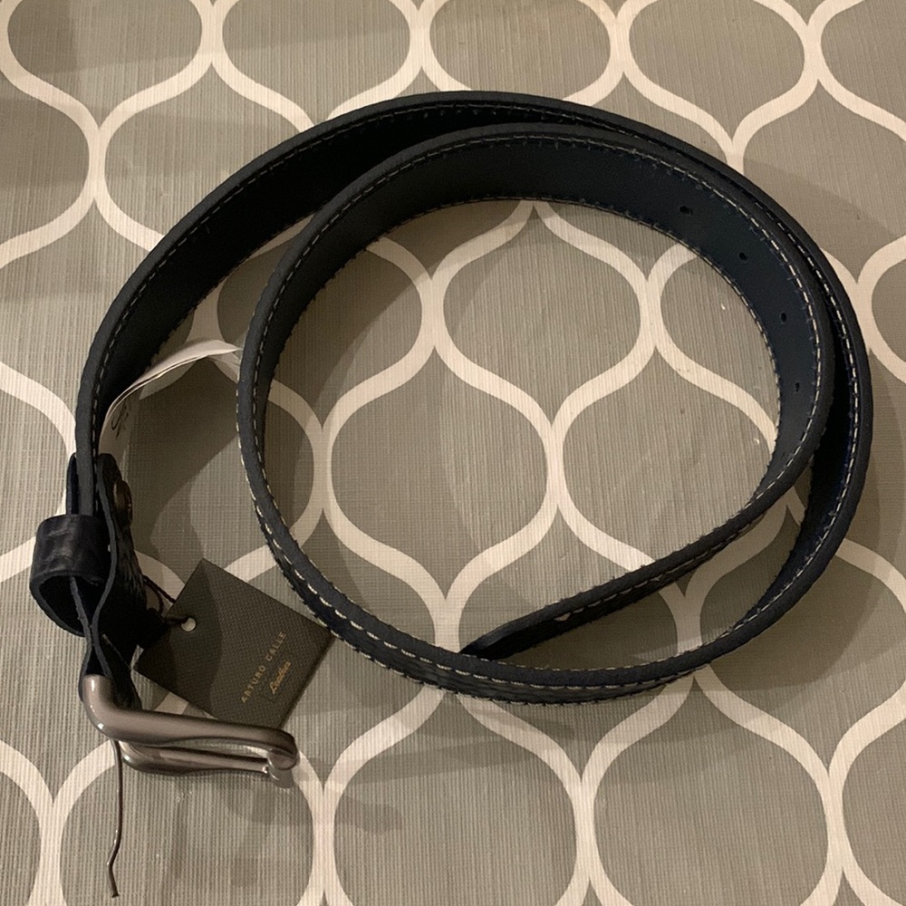 Arturo Calle navy leather belt Colombian brand NWT size 36 - Picture 2 of 10